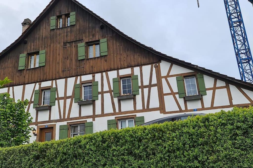 3 Bedroom Swiss House On 3 Floors Oberglatt Zewnętrze zdjęcie